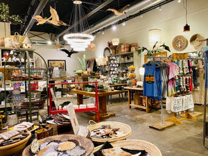 Gifts, unique Texas souvenirs, Dallas Caramel Company caramels and candy, candles, mugs, Dallas coasters, Texas Tumbleweed hats, cowhides, leather, cowhide furniture, mounted longhorns